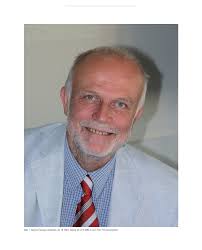 PDF) Kustos Prof. Dr. Gerhard Tarmann. Eine Institution geht in Pension