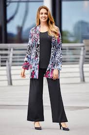 Diese zweite testung darf bei risikogebieten und hochinzidenzgebieten in der regel frühestens am fünften tag nach der einreise vorgenommen werden. Stylingideen Fur Hosen Mit Weitem Bein Ulla Popken Magazin