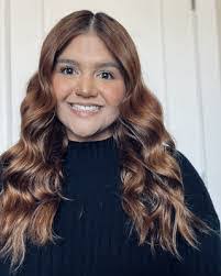 Kelsey Gossett's Instagram, Twitter & Facebook