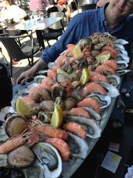 Seafood Platter On Ice Picture Of Restaurant Du Port La Teste De Buch Tripadvisor