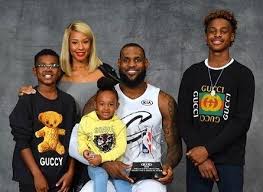 I will try to answer this thorny question as best i can on february 27, 2020. Savannah Brinson Wiki Lebron James Wife Bio Age Height Ethnicity