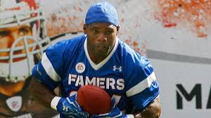 Walker, now 59, has at times been open about his long struggle with mental illness, writing at. Herschel Walker S Training For Mma Waiting On Nfl Call Sporting News