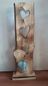 Deko Objekte Holzbrett Mit Herzen Und Blumentopf Deko Haustur Ein Designerstuck Von Filz Holz Und Mehr Bei Dawanda Deko Aus Holz Deko Holz Holz Handwerk Und Dekor