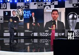 Lewandowski prevailed in the final selection against cristiano ronaldo and last year's winner lionel messi. Robert Lewandowski Wins Fifa Award As Best Men S Player Of 2020 Daily Sabah