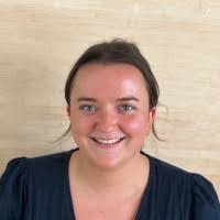 Donna Longfellow's Instagram, Twitter & Facebook