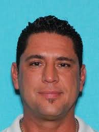 817-469-TIPS (8477)/WWW.469TIPS.COM IT PAYS TO TALK