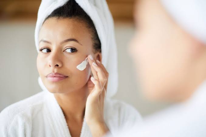 Mecanismos de hidrata&ccedil;&atilde;o da pele &raquo; Cosm&eacute;tica em Foco