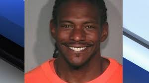 Loren Wade's Instagram, Twitter & Facebook