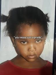 The first pic? Eish 💀.