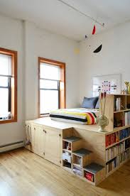 Ausgefallene ideen für dein kinderbett. Bett Selber Bauen Ein Paar Schone Ideen In Sachen Diy Bett Bett Selber Bauen Kleine Raume Einrichten Raum Einrichten