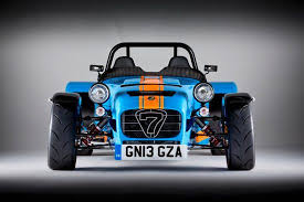 Catherham Seven You Build These In Your Garage From A Kit And Then Go Corvette Hunting 0 60 In Under 4 Seconds Isn Caterham Cars Caterham Caterham Seven
