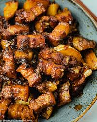 Super Tasty Chinese Braised Pork Belly Recipe - Cook Simply