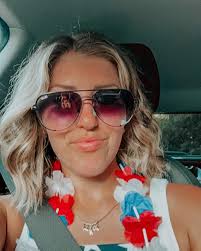 Lexi Waters (@alexistwaters) • Instagram photos and videos