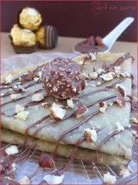 Crepes Au Ferrero Rocher Perle En Sucre Recette De Crepes Sucrees Gateaux Et Desserts Garniture Crepe Sucree