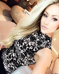 Renee Webb's Instagram, Twitter & Facebook