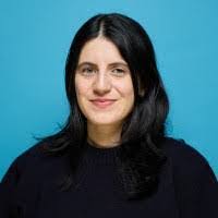 Lindsay Abramson's Instagram, Twitter & Facebook