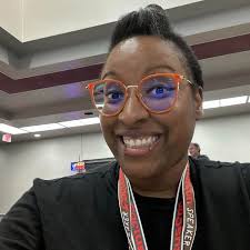 I love sharing all these success stories. She also teaches for my program!  I was so happy to be able to meet her in person and give her a hug at our