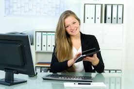 Rachel levine va devenir la première femme trans nommée dans l'administration américaine. Comment Devenir Secretaire De Direction Maformation