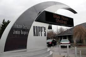 Blue Moon Shakes At Kopp S In Milwaukee Milwaukee Favorite Places Travel