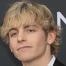 Ross Lynch