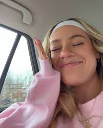 Hannah Julia (@hannah__juliaa) • Instagram photos and videos