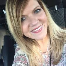 Amy Bussey's Instagram, Twitter & Facebook