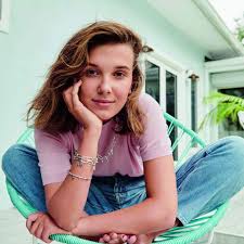 Millie bobby brown is an english actress and producer, who became famous after landing and portraying the role of eleven on stranger things. Milli Bobbi Braun
