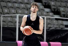 Alperen şengün hakkında merak edilen basketbol kariyeri. Ali Ali32955839 Twitter