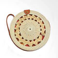 Size 20 cm | pilih desain lainnya atau tanya2 hubungi tas rotan bahan asli dan anyaman halus dipakai cocok untuk santai, liburan atau sehari. Jual Alexanic Rotan Bali Motif Gendit Tas Wanita Putih Murah Mei 2021 Blibli