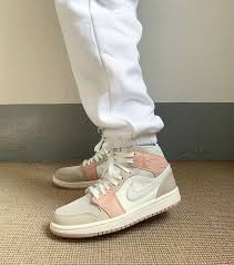 Epingle Sur Stil