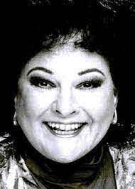 Lorraine Pfaff's Instagram, Twitter & Facebook