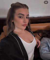 Hi Karyn! Can you please upload these photos to Derek's profile? Preferably  headshot first. ID: 508933 Can you also please update his title? Derek is  Sienna Pointe's Dr McDreamy CGCA Thank you