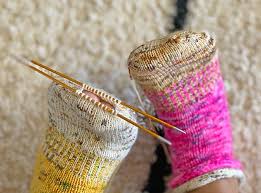This particular stitch is a great way to to invisibly graft two pieces of knitting together. Kitchener Stitch On Socks Knitting Crochetobjet