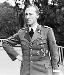 Eközben könyvet írt gyalogság előre! Heroes Memorials Demanded For Czech Assassins Of Holocaust Chief Second World War The Guardian