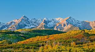 Rocky mountain national park, commonly known as the rockies, contains a mountain range that stretches more than 3,000 miles, from the northernmost part of british columbia in western canada all the way to new mexico. Rocky Mountains Urlaub Die Gebirgskette Nordamerikas