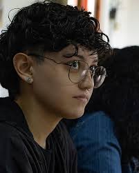 🤩La UNQ recibió 37 estudiantes de movilidad internacional✈️ 👉El 17 de  marzo comenzarán, junto a los alumnos de la UNQ, estudiantes de Bolivia,  Brasil, Colombia, España, Finlandia, Francia, Italia, México, Paraguay y