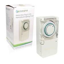 When growing plants indoors, it becomes your job to provide all of the things mother nature would in the plant's natural habitat. Heavy Duty Grow Light Timer Plug In 600w 22a Hydroponics 24 Hour 15 Min Contact 711639501485 Ebay