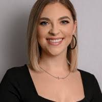 Alexis Lambert's Instagram, Twitter & Facebook