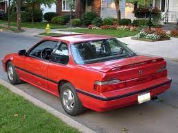 never appreciated the older honda preludes until i saw the rear end that has very similar visual queues to the acura nsx this is accentuated ホンダプレリュード ホンダ 自動車
