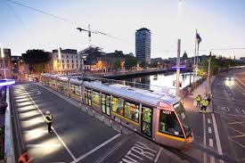 Saat welas asih dibebaskan dalam lingkaran yang semakin luas dengan tanda dan cerita, tidak dengan statistik dan strategi. Luas Cross City Line John Sisk Son