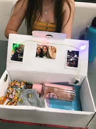 Birthday Diy Gift Box Ideas For Best Friend Birthday Gift Spookybasketideas Birthday Gift Spookybasketideas Birthday Gift Spookyba In 2020 Bff Christmas Gifts Birthday Diy Gifts Bestfriend Bff Birthday Gift