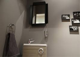 Eh bien, vous avez de la sur aliexpress, vous pouvez chercher miroir wc deco et trouver de bonnes affaires avec un bon. Petit Lavabo Et Miroir Dans Des Toilettes Modernes