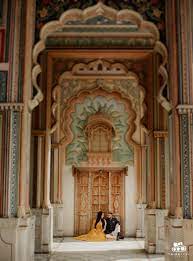 Pretty Location For Shoot In Jaipur Rajasthan Pre Wedding Shoot Ideas Pre Wedding Photoshoot Outdoor Pre Wedding Poses