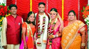Suryakumar ashok yadav (born 14 september 1990) is an indian cricketer and plays for mumbai indians in ipl. Surya Kumar Yadav Makes His Parents Proud