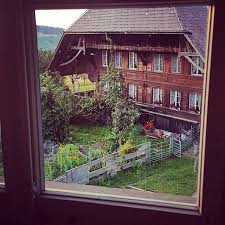 Freimettigen Emmental Bauernhof Bauernhaus Emmental Konolfingen Kantonbern Suisse Schweiz Switzerland House Styles House Decor