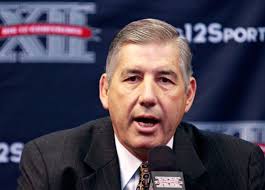 Andy Staples: With new sense of stability, Bob Bowlsby out to strengthen  Big 12