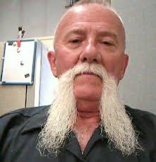 Why is my 2017 Harley-Davidson Trike trunk cracking below the front hinge?