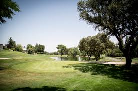 Alcobendas oteli ( club de golf la moraleja i: Ambientazo De Lujo En Golf La Moraleja Mahou San Miguel Golf Club