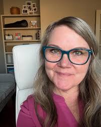 Rosa Chavez, MA, LPC *EMDR Therapist*