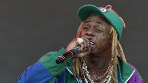 Später lernte er die brüder bryan und slim williams, die gründer von cash money records, kennen, die von seinen fähigkeiten so beeindruckt. Lil Wayne Muss Er Mehrere Jahre Ins Gefangnis Stern De